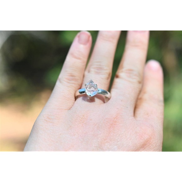 avello Jewelry - 4mm wide mens, womens ring pear tear raw gemstone 925 silver size 3 4 5 …